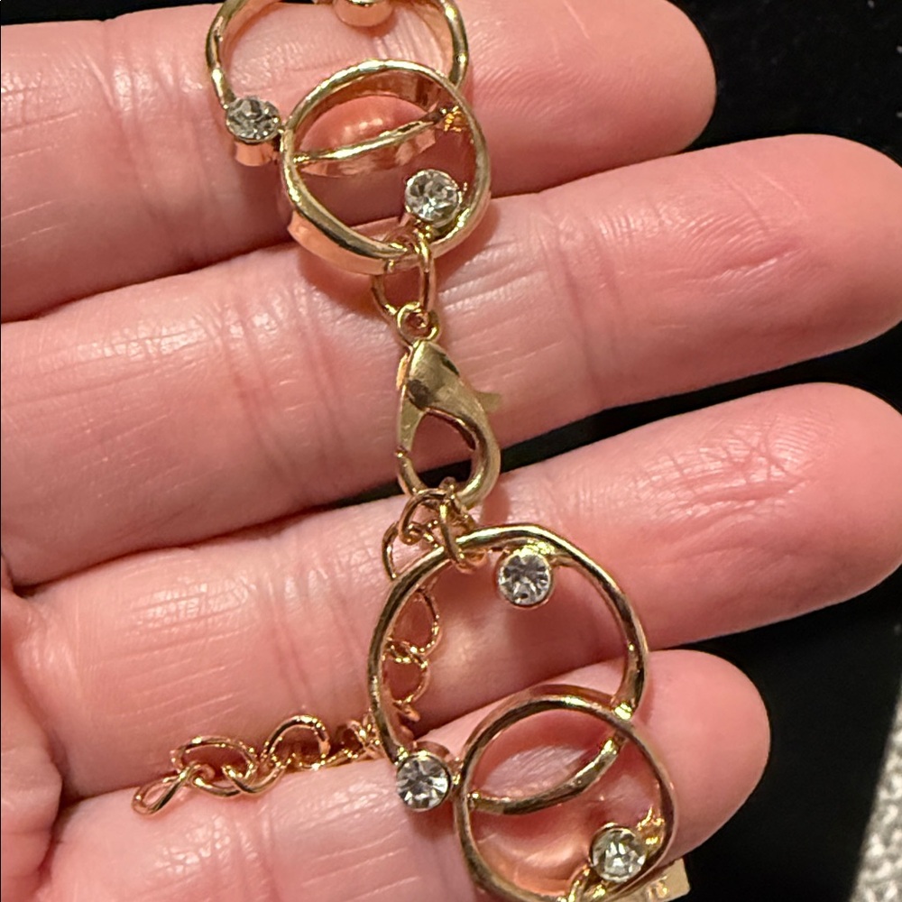 5/$25 Bubble Bracelet - Picture 2 of 2